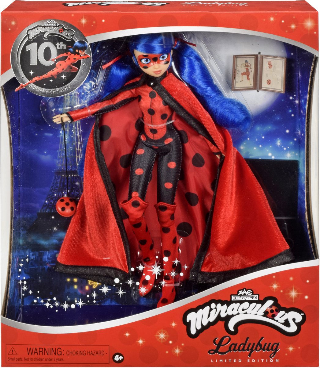 Bandai – Miraculous Ladybug Puppe zum 10. Geburtstag – limitiertes Set mit Zubehör – offiziell lizenziertes Miraculous – 26 cm bewegliche Modepuppe – Kinderspielzeug ab 4 Jahren – p50199