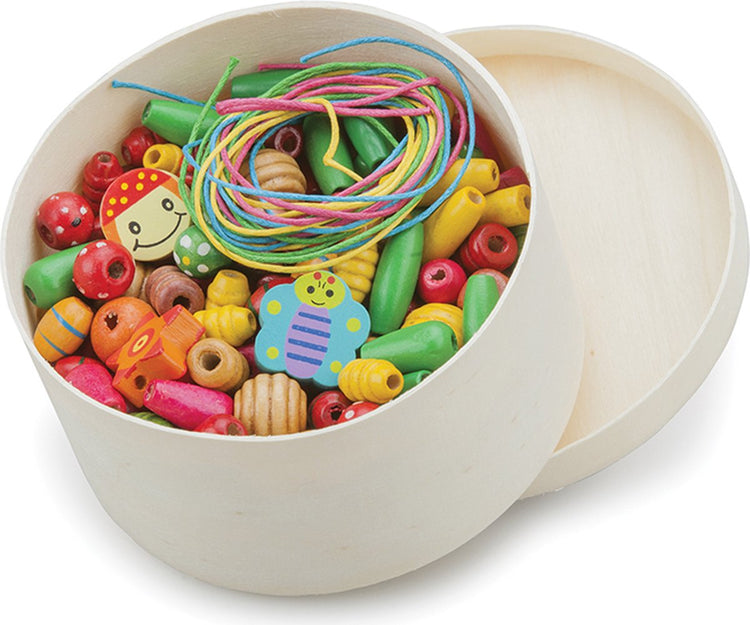 Woet® Holzperlen zum Auffädeln in Box – 230 farbige Perlen + 4 Schnürsenkel – kleines Perlenset für Kinder – pädagogisch wertvolles Aufreihspielspielzeug – ab 3 Jahren
