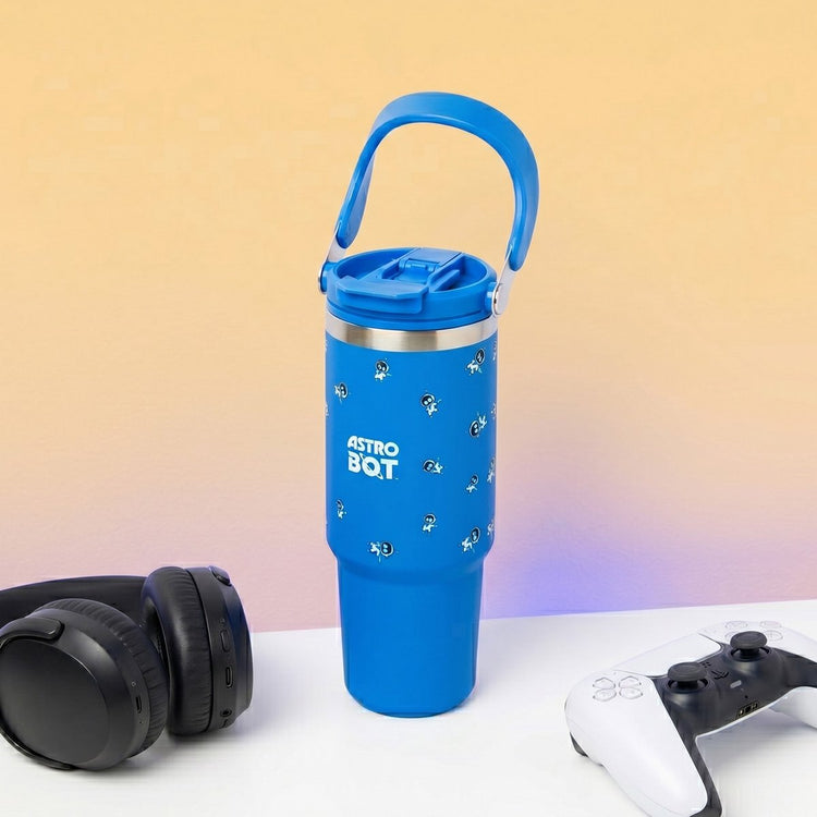 Paladone Astro Bot 900 ml isolierter Becher mit Griff und Strohhalm, schmaler Boden für Getränkehalter im Auto, offiziell lizenziertes Trinkgeschirr –