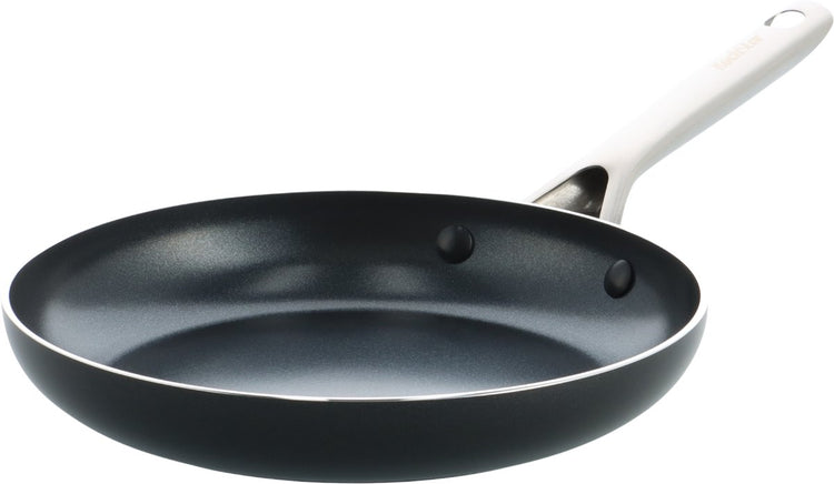 Kochstar Night Keramik-Bratpfanne – 30 cm – Pfas-frei – Induktionsbratpfanne – Induktionspfanne – spülmaschinenfest – ofenfest bis 200° C – Keramik-Antihaftbeschichtung – Edelstahlgriff – Edelstahlrand – schwarz