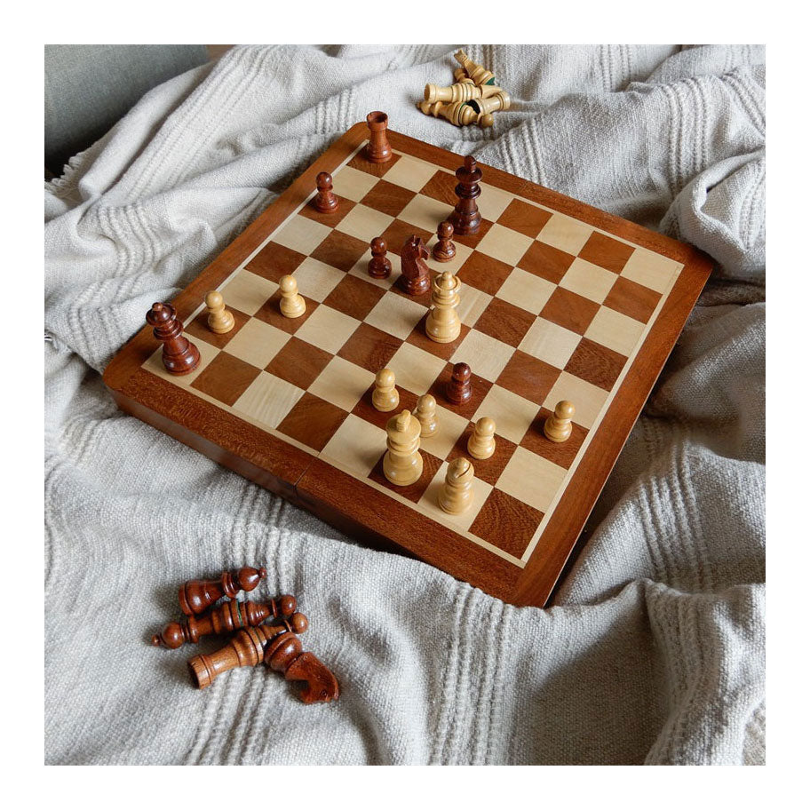 Basic Holzfalt -Schachspiel 38.5x38.5x5,8 cm