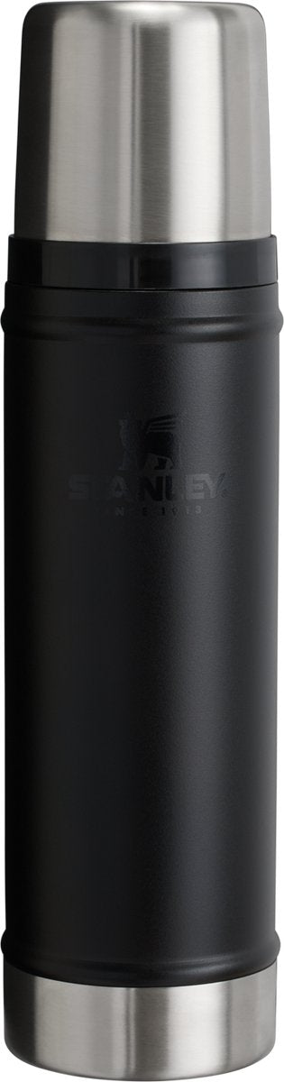Stanley Classic Legendäre Thermoskanne 750 ml – hält 20 Stunden heiß oder kalt – auslaufsicher – spülmaschinenfest – BPA-frei – für Kaffee, Tee und mehr – Edelstahl-Thermoskanne – Schwarz 2.0
