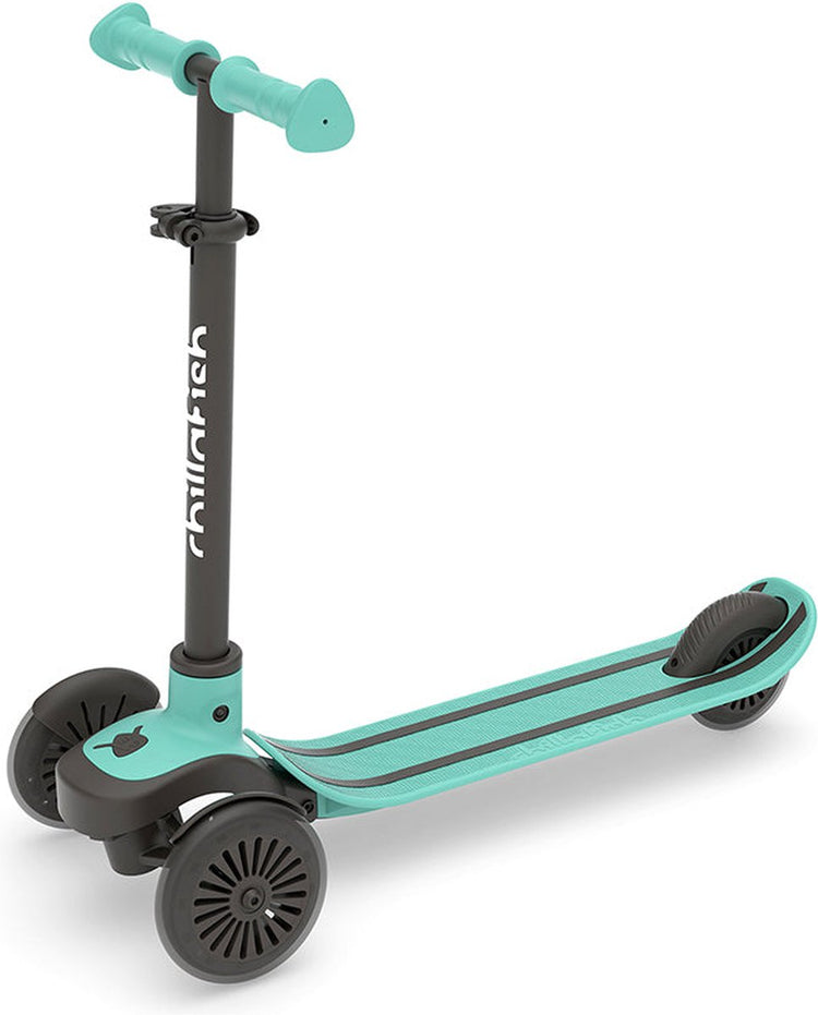 Chillafish Kinderroller 3 Jahre mit drei Rädern – Blaugrün – Leichter Roller für Jungen mit abnehmbarem Lenker und Fußbremse – höhenverstellbar – zum Lenken geneigt – extra Griffe – Modell Scotti