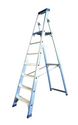 Aufstiegsplattformtreppe BT-7