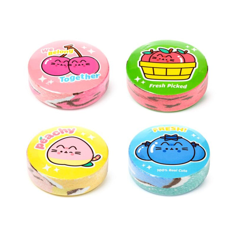 Pushing Cat Fruit Compact Travel Tuch