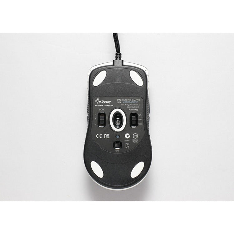 Ducky Feather Black White