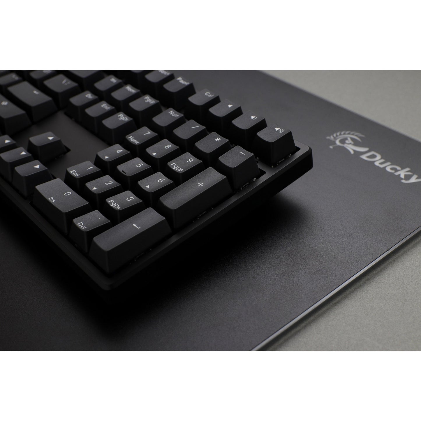 Ducky Origin Phantom Schwarz