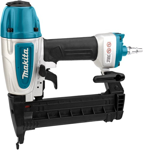 Makita AT638A 8-Stab-Heftgerät (schmale Krone) im Koffer, mit Öl – AT638A