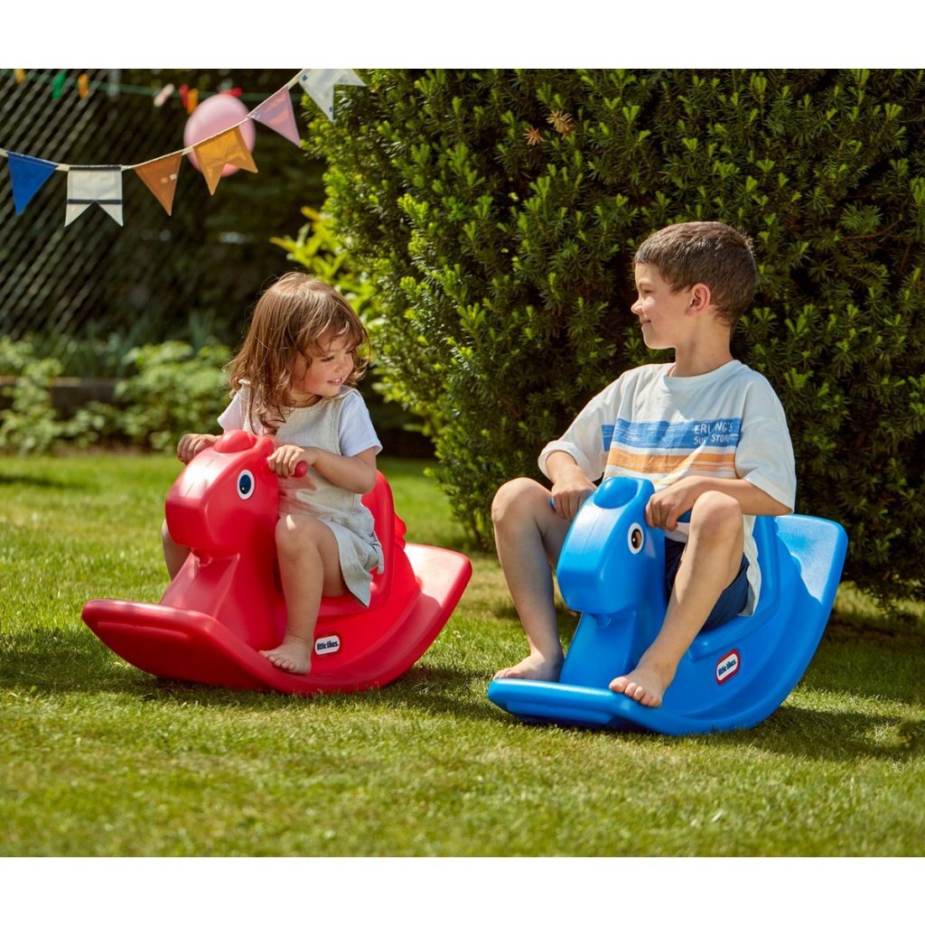 Kleine Tikes rocken Pferdblau