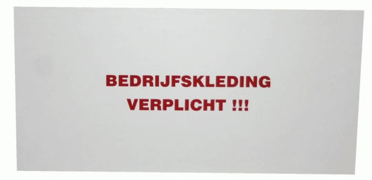 Firmenkleidungsschild erforderlich