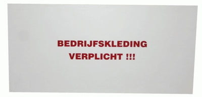 Firmenkleidungsschild erforderlich