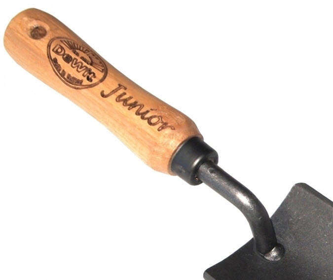 Die weiße Junior-Pflanzkelle mit einem Holzgriff aus 100 mm Dewhite