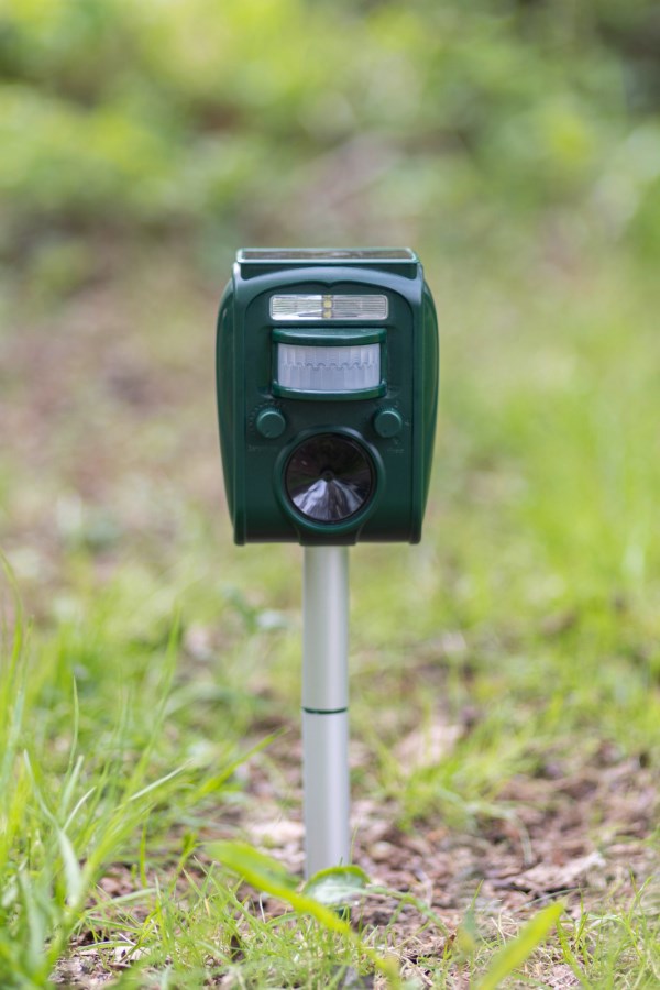 Tierscheucher Sonicflash Solarenergie
