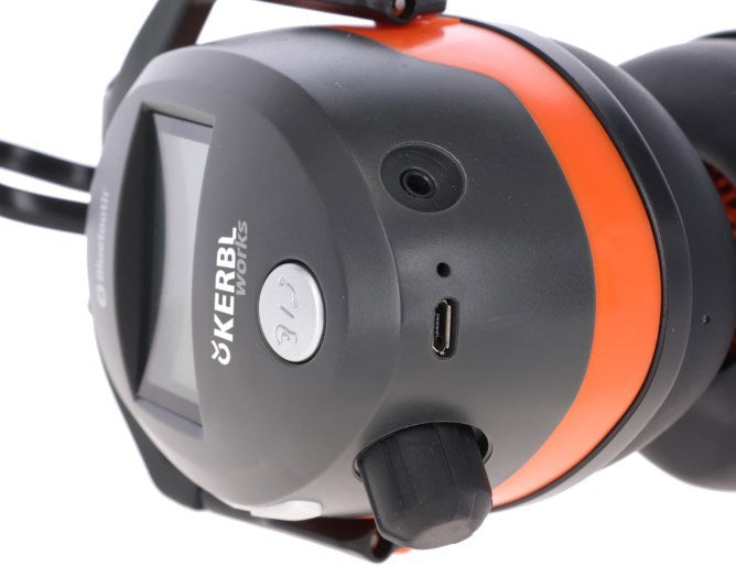 Der Kerbl-Ohrenschützer funktioniert mit Radio und Bluetooth