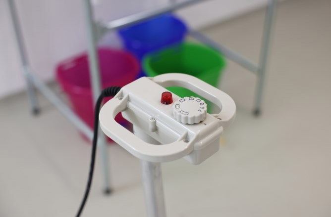 Kälbermilcherhitzer mit Thermostatbügelgriff