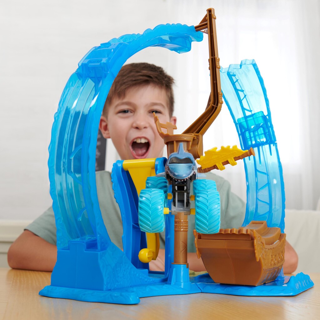 Monster Jam Monster Jam Megalodon Loop oder Doom Stunt Play Set