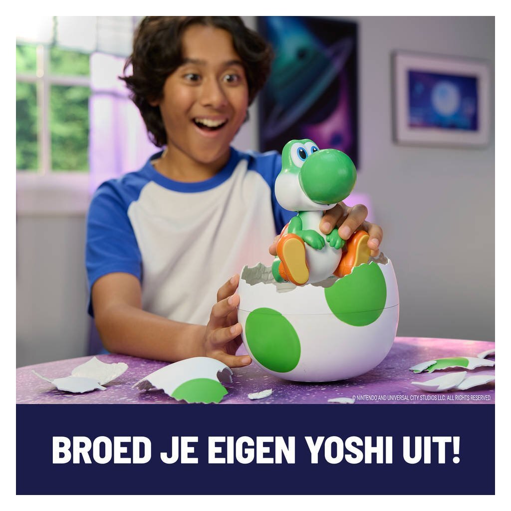 Hatchin' Yoshi