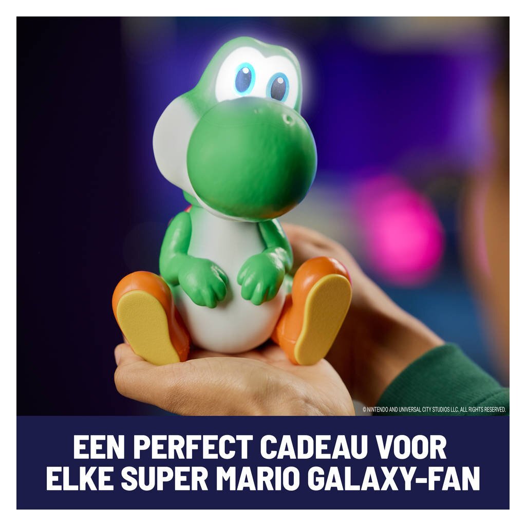 Hatchin' Yoshi