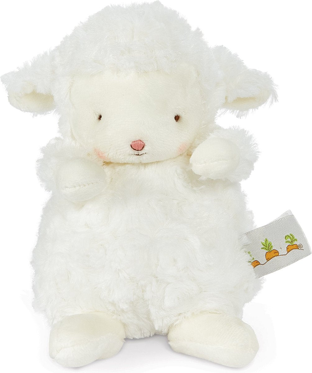 Bunnies by the Bay Kiddo das Lamm Kuscheltier – Stofftier – gestickte Details – Lamm – 18 cm – weiß