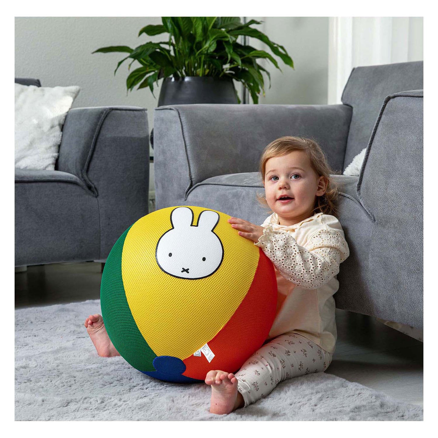 Miffy aufblasbarer Netzball 40 cm
