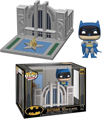 Funko Pop Town Hall of Justice mit Batman-Vinylfigur