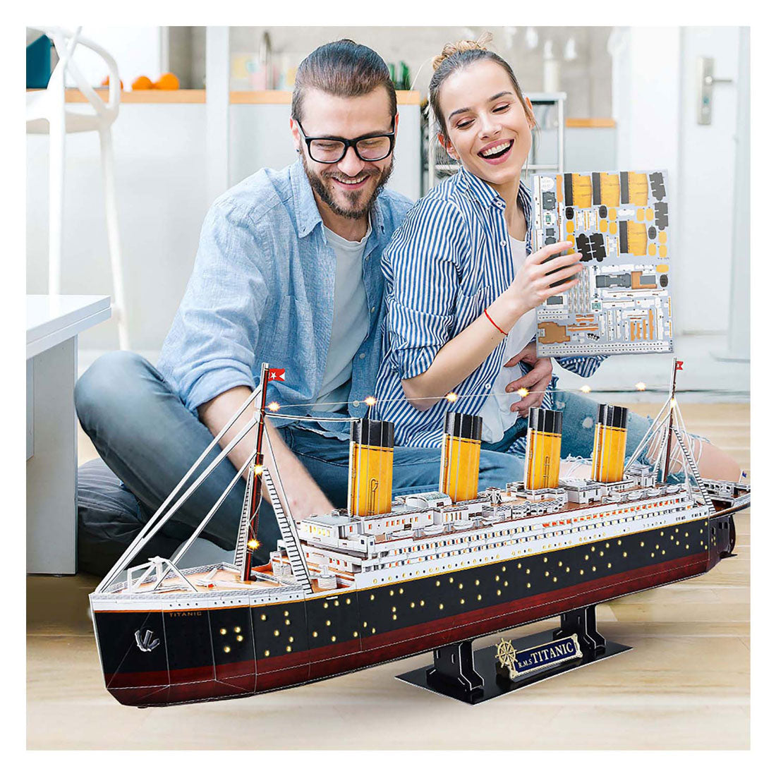 Kubikfun kubisch Spaß 3D -LED -Puzzel Titanic 266 Stücke