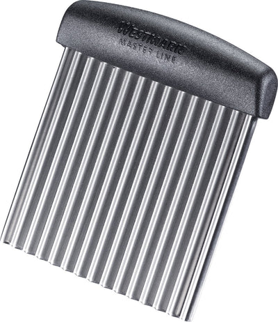 Westmark Knisterschneider Master Line – hochwertiger farbiger Ausstecher zum einfachen Schneiden und Formen von Obst, Gemüse oder Brot – Edelstahl, 13202270