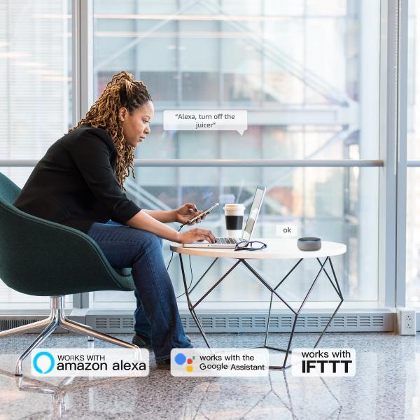 WOX WOX R4054 Eingebauter Sockel angetrieben von Tuya, 16A, 3680W, Wi-Fi, Weiß
