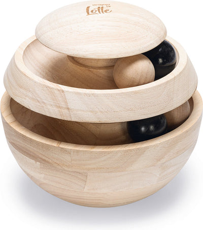 Entworfen von Lotte Neya – Katzenspielzeug – Holz – Braun – 16 x 16 x 16 cm