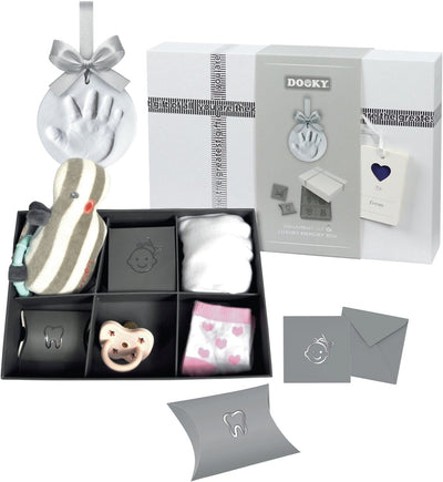 Dooky-Ornament-Set – Babyhand und Fußabdruck aus Ton mit Erinnerungsbox – hautfreundlich, einfach herzustellen – Schwangerschaft oder Geschenk