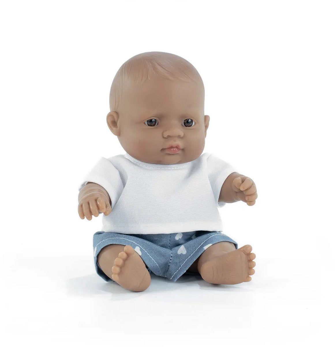 Miniland Babypuppe – Lateinamerikanischer Junge 21 cm – mit Vanilleduft – wasserfest – 10 Monate