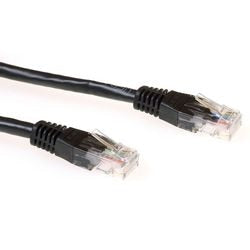 Schwarzes 0,5 m langes UTP-Cat6-Patchkabel von Act mit RJ45-Anschlüssen