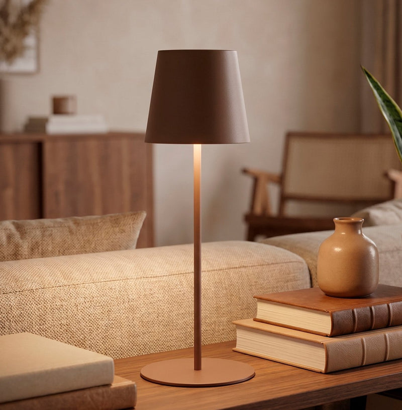 Briloner kiki – wiederaufladbare Tischleuchte – dimmbar – für drinnen und draußen – höhenverstellbar – warmweißes Licht – braun