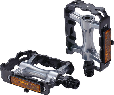 BBB Cycling Classicride 2.0 Fahrradpedale Citybike, MTB E-Bike Pedal – Universal – Langlebige Plattformpedale mit Reflektoren – Schwarz – BPD-17B