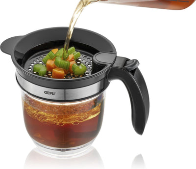 Gefu Fluido Fettabscheider 1 Liter – Fett aus Suppe und Soße trennen – mit Sieb und Ausgussgriff
