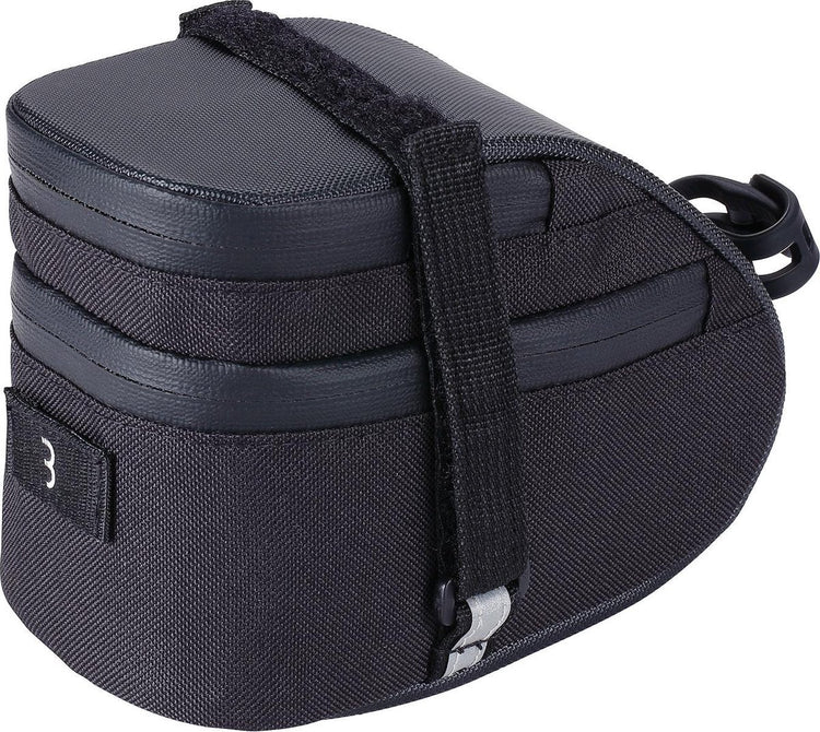 BBB Cycling EasyPack Satteltasche Fahrrad 0,75 Liter – Rennradtasche – Fahrradtasche – wasserabweisend – Schwarz – Größe L – BSB-31L