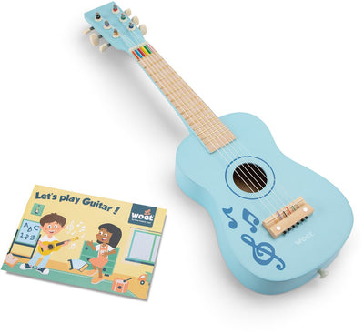 Woet® Spielzeuggitarre aus Holz mit Tragegurt - Blau mit Noten - Spielzeuginstrument - Meine erste Gitarre inklusive Notenheft - Gitarre spielen für Kinder - ab 3 Jahren