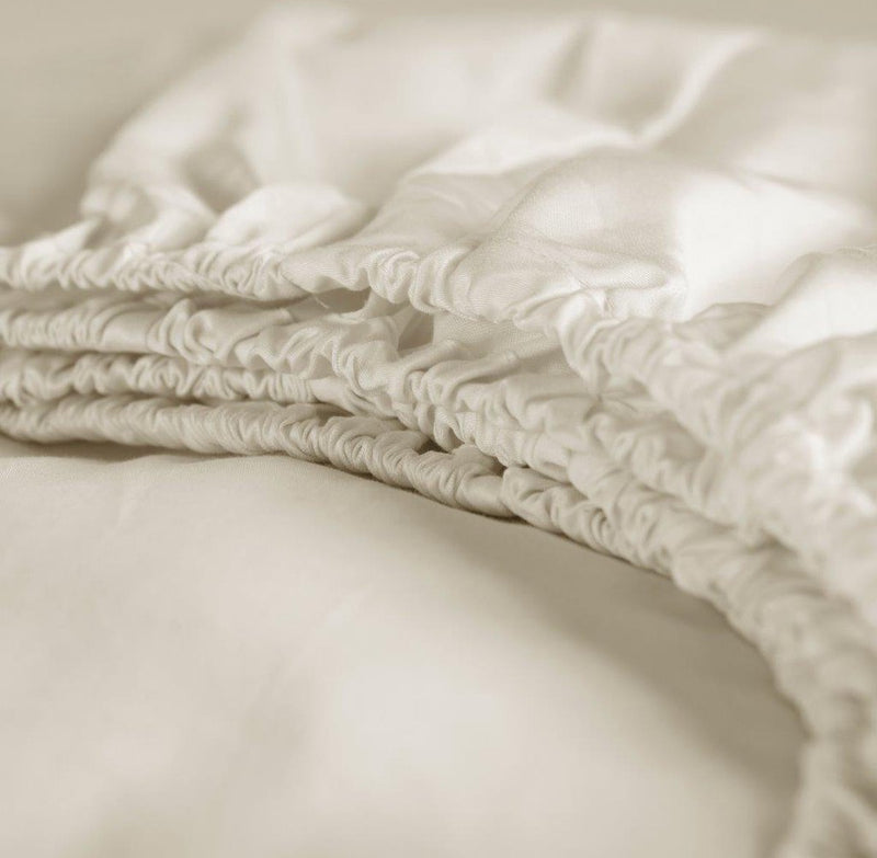 Cinderella Sundays Spannbettlaken – Topper – 100 % Baumwollsatin – extra lang – 180 x 220 cm – bis 15 cm – Elfenbein