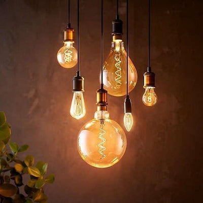 Philips LED-Riesenspirale Gold – 40 W – E27 – dimmbares extra warmweißes Licht