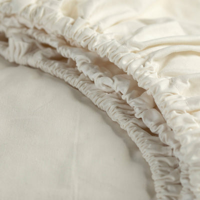 Cinderella – Weekend – Topper-Spannbettlaken mit Schlitz – 200 x 210 cm – bis 15 cm Matratzenhöhe – 100 % Baumwolle – Elfenbein