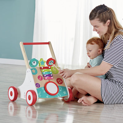 Hape Musikalischer Gehhilfe – Gehhilfe mit Trommel, Xylophon und einstellbarem Widerstand – ab 10 Monaten