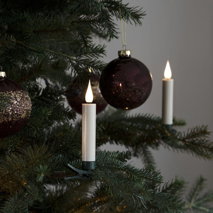 Konstsmide Kerzenbeleuchtung für den Innenbereich – Set mit 10 Kerzen – Kunststoff – Batterie – ohne Kabel – Weihnachtsbeleuchtung