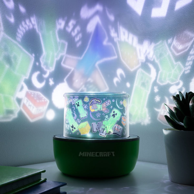 Paladone Minecraft-Projektionslicht – Offiziell lizenzierte Projektorlampe mit 2 Szenen, Wand- und Deckendekoration –