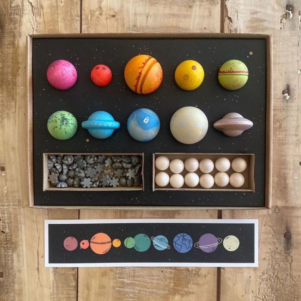 Grapat – Holzspielzeug Liebes Universum – Spielset Planeten – +40 Teile