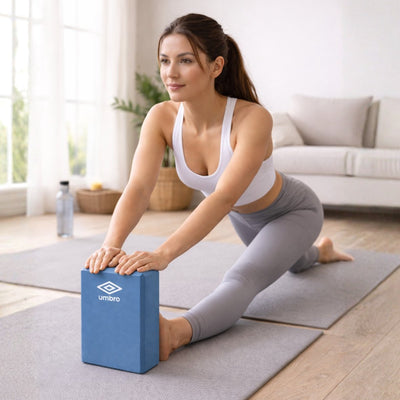 Umbro Yogablock – Sportblock – 23 x 15 x 7,5 cm – leicht – glatte und weiche Oberfläche – Pilatesblock – Dehnübungen – Unterstützung für Yoga und Stretching – Blau