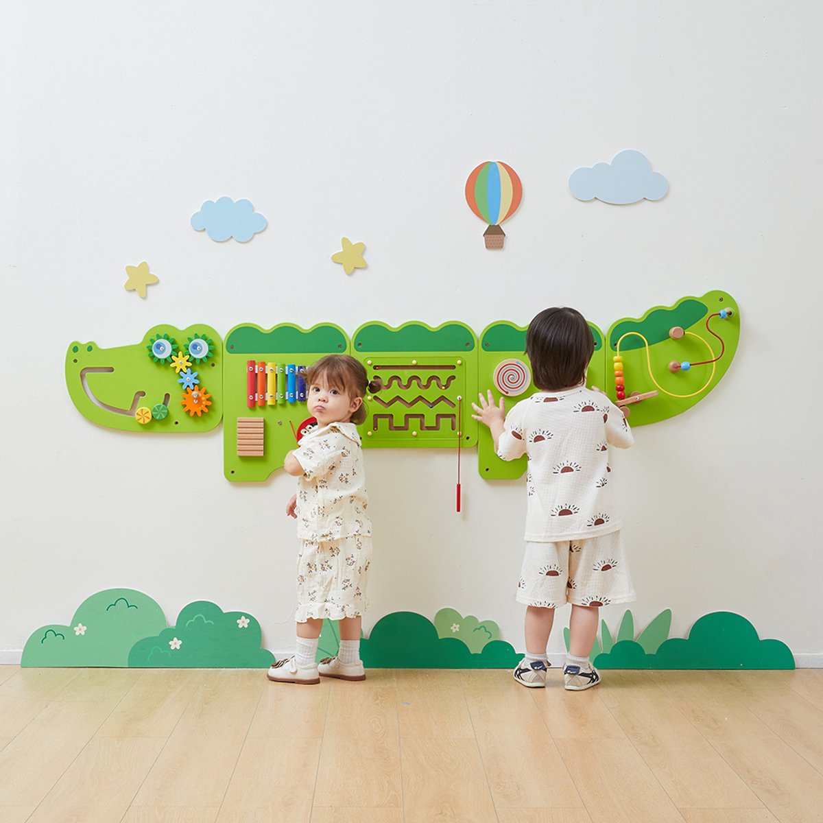 Vigatoys - Holz - Wandspielbrett - Krokodil Junior groß - Länge 180cm
