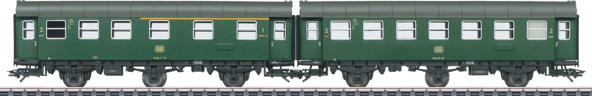 Märklin-Personenwagenpaar