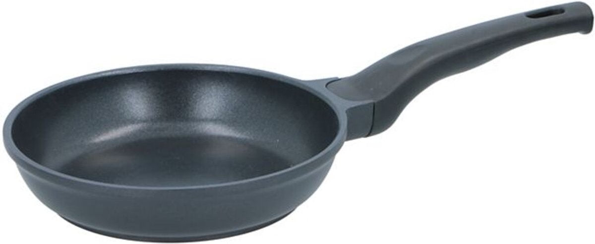 Alpina Bratpfanne 24 cm – Bratpfanne mit Antihaftbeschichtung – Pfanne für alle Herdarten – auch für Induktion – PFOA-frei – Schwarz