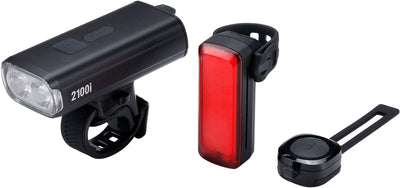 BBB Cycling StrikeDuo 2100i Combo Vorderlicht-Rücklicht-Set – mit Fernbedienung – 2100 Lumen – wiederaufladbar über USB – IPX4 regenfest – Fahrradbeleuchtung, Rennrad, Mountainbike – BLS-277i