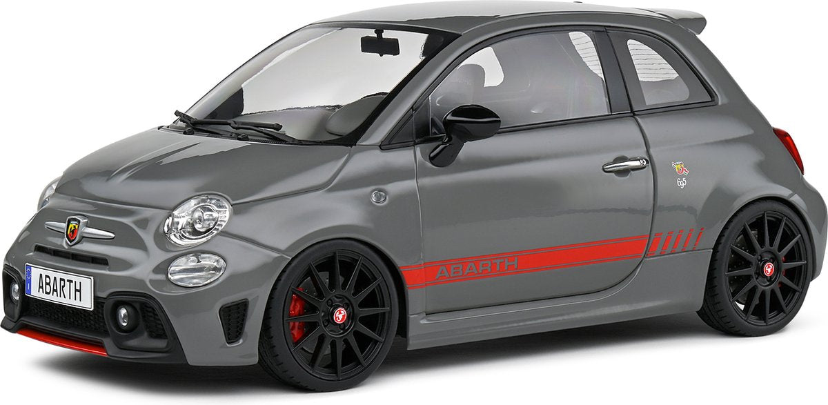 Fiat 695 Abarth XSR Edition Yamaha 2022 – 1:18 – Solido